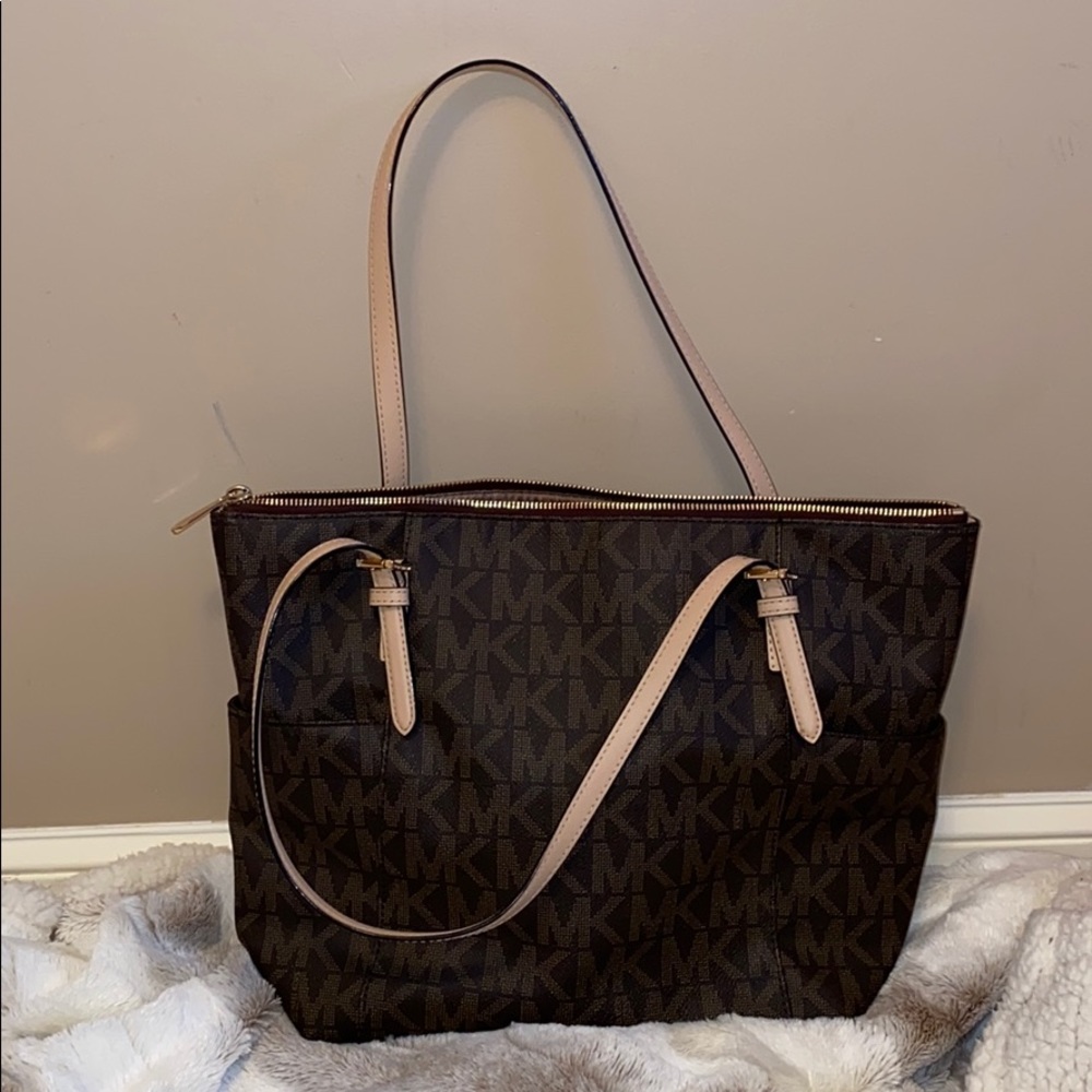 Michael Kors tote bag!